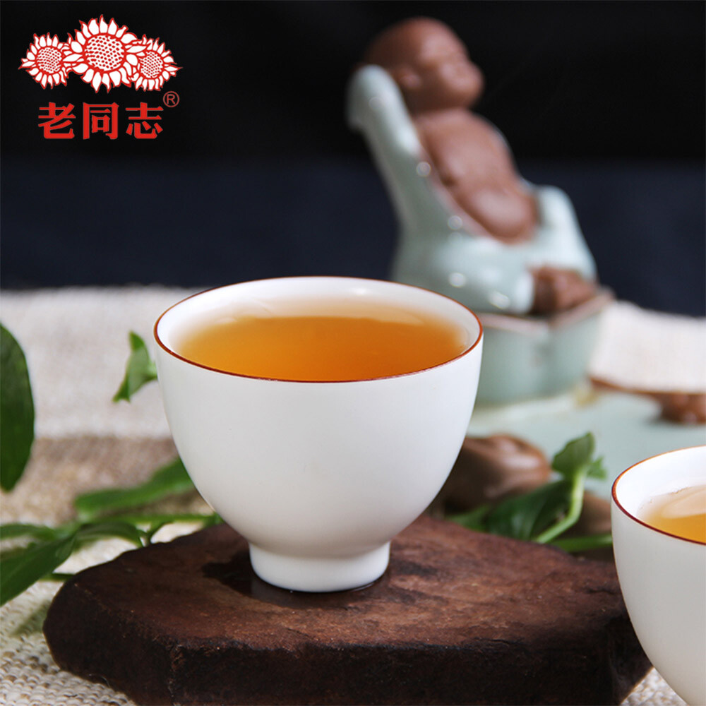 Haiwan Old Comrade Organic Old Tea Tree Pu-erh Brick 2012 500g Raw Pu’er Puer