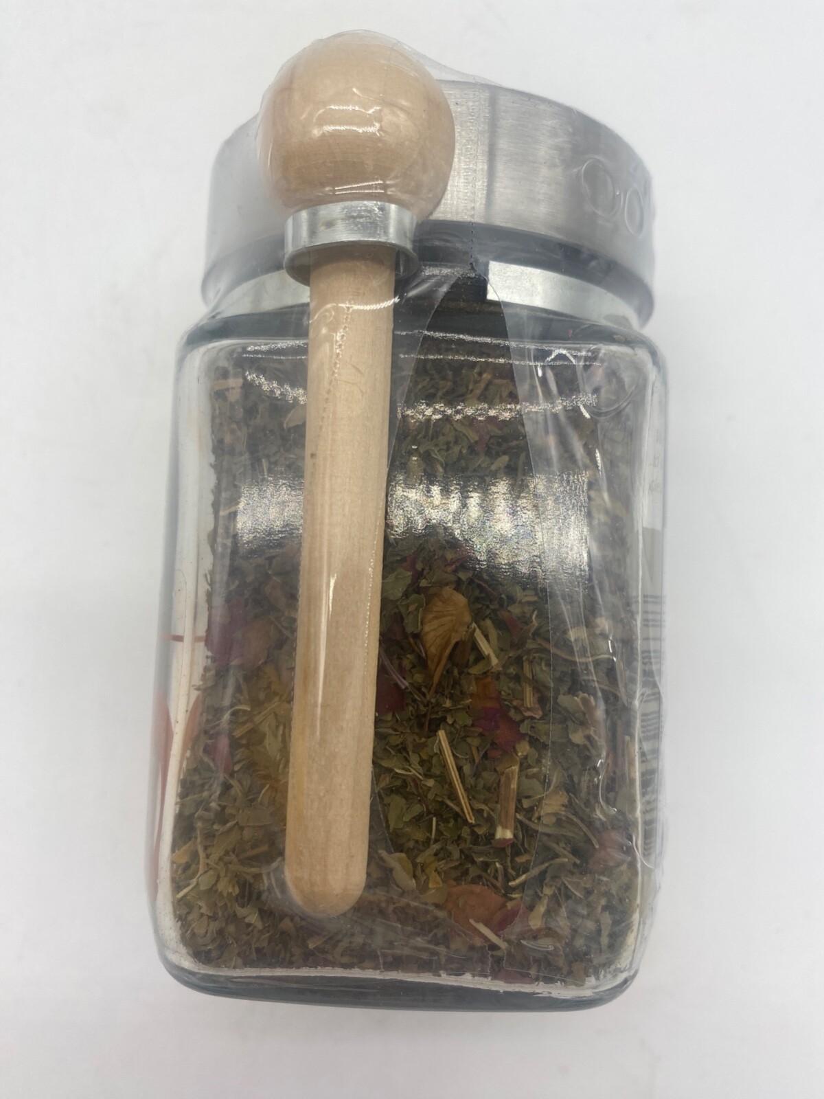 Zhena’s Gypsy Tea – Mint Rose Gourmet Loose Leaf Tea, Glass Jar w/Wood Spoon
