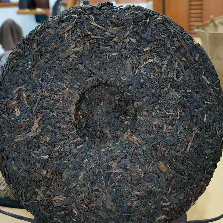 2003 Dahongyin Raw Pu-erh Tea Cake, 357g, Customized by China Tea Brand