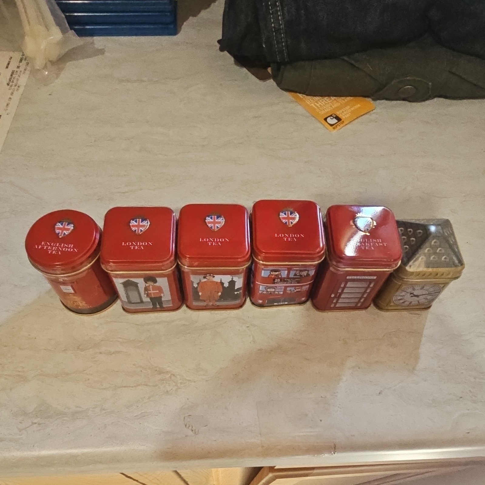 +ONE Assorted London UK-Themed Metal Tea Tin Canister Set 6-Pack