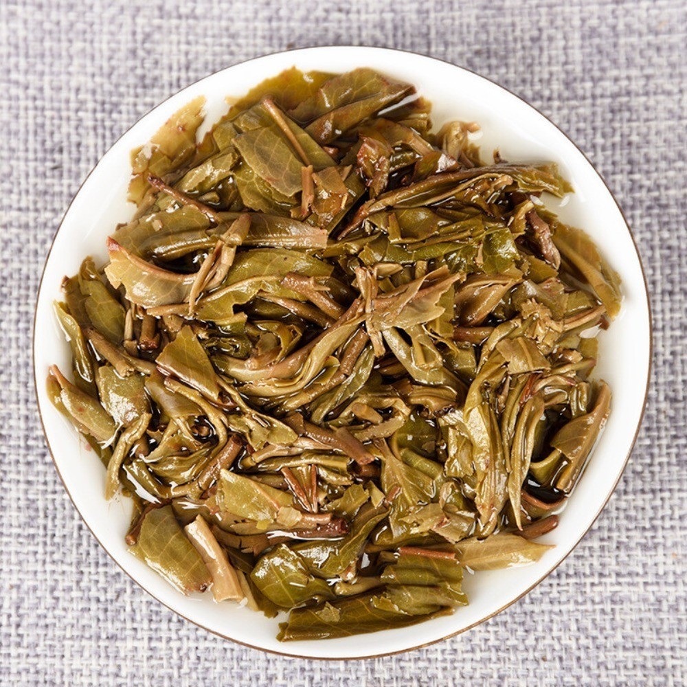 Yiwu Raw Puer Tea Cake 50g – Yunnan Healthy Drink Tea