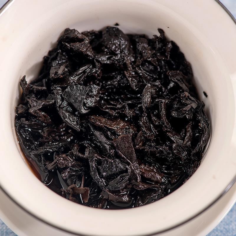 357g Yunnan Pu’er Tea Ripe Tea Cake Eight Years Chen Yun Menghai Qizi Cake Tea