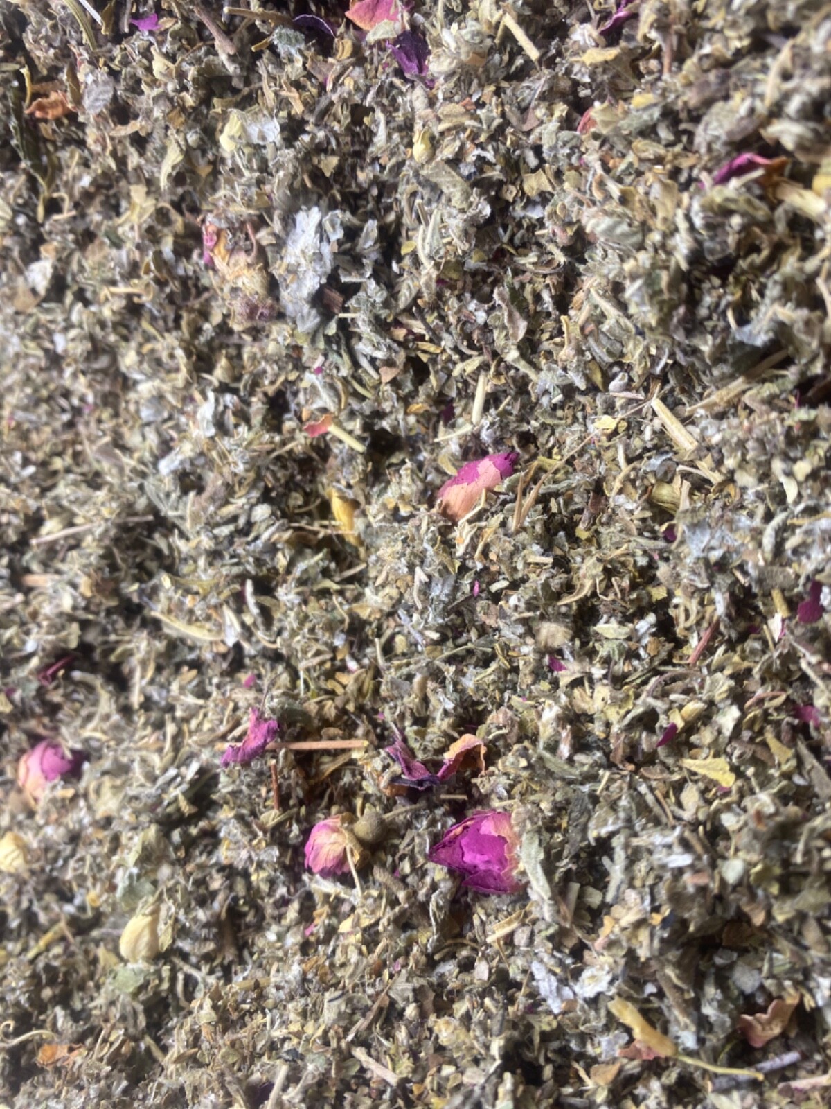 tulsi holy basil jasmine rose damiana raspberry leaf mullein no.71 mix – 1 oz.