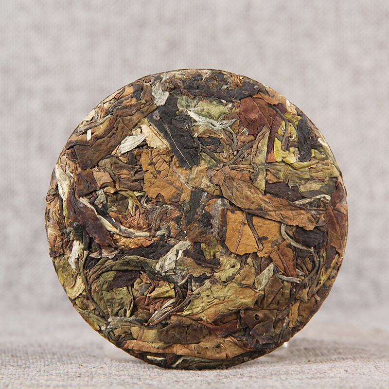 White Tea Cake Ancient Tree Organic High Mountain Xiao Bai Tian Tea 100g
