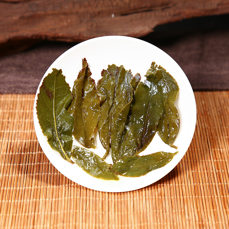 “Spring Rain” Yunnan Organic Oolong Tea 1900m Jibian High Mountain Tea 256g Box