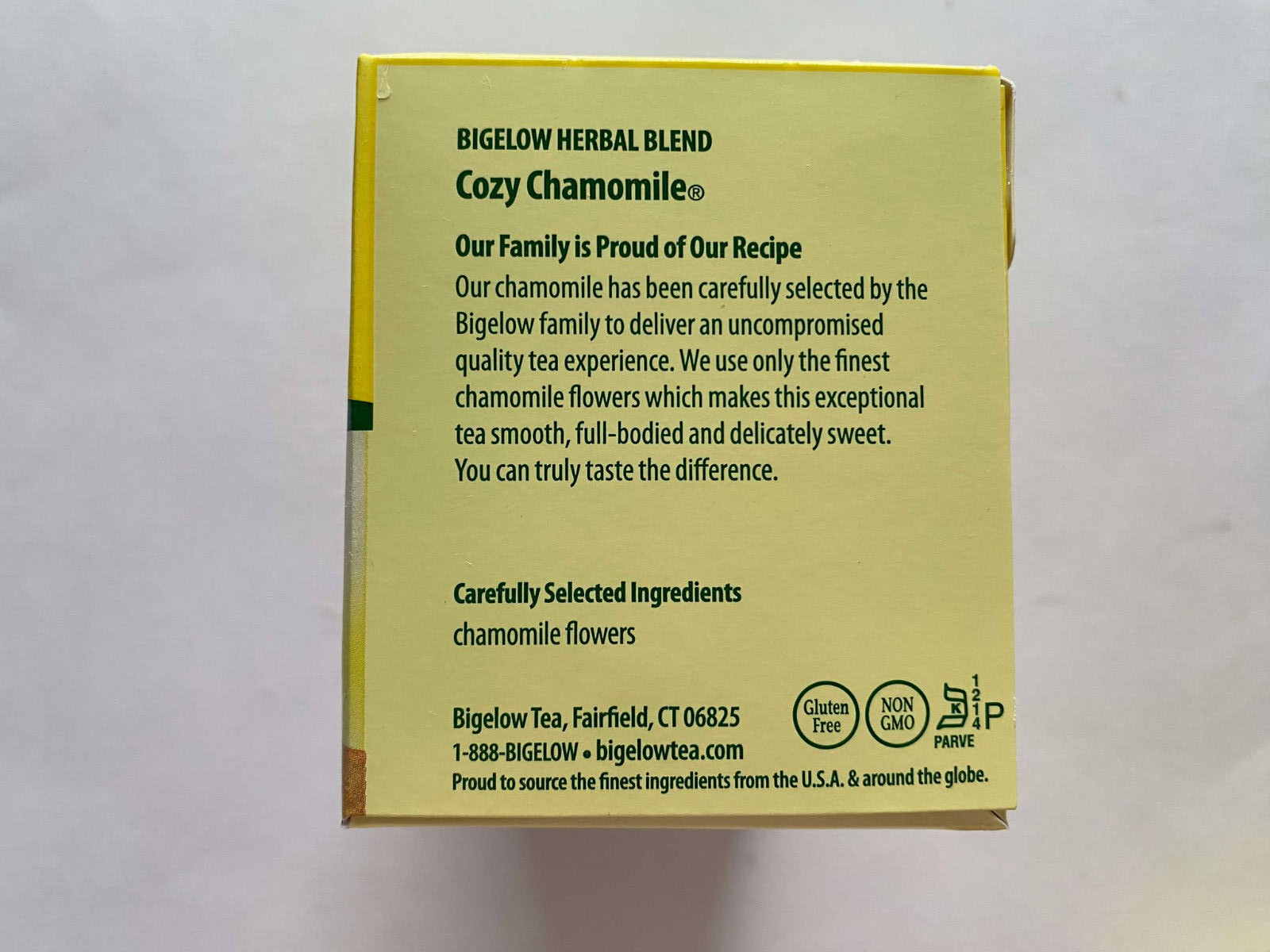 (Lot of 4 ) Bigelow Cozy Chamomile Herbal Tea ( 20 bags each box ) EXP:03/2027