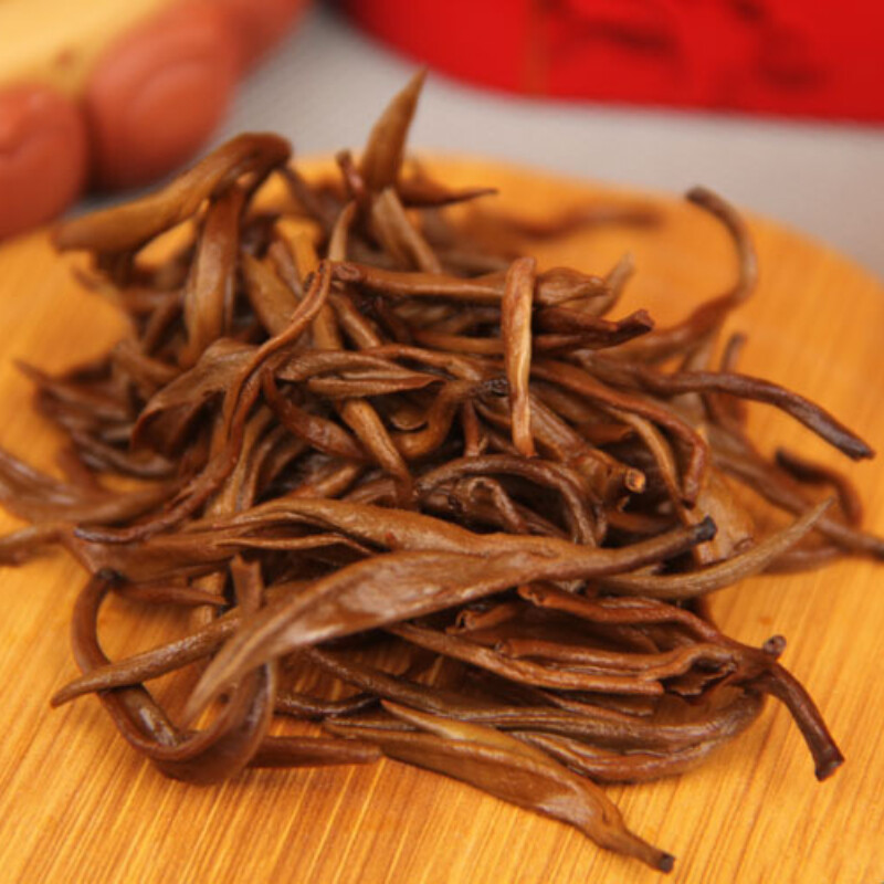 Dian Hong Black Tea Yunnan Gold Wire Spring Bud Tea Premium Loose Leaf Healthy