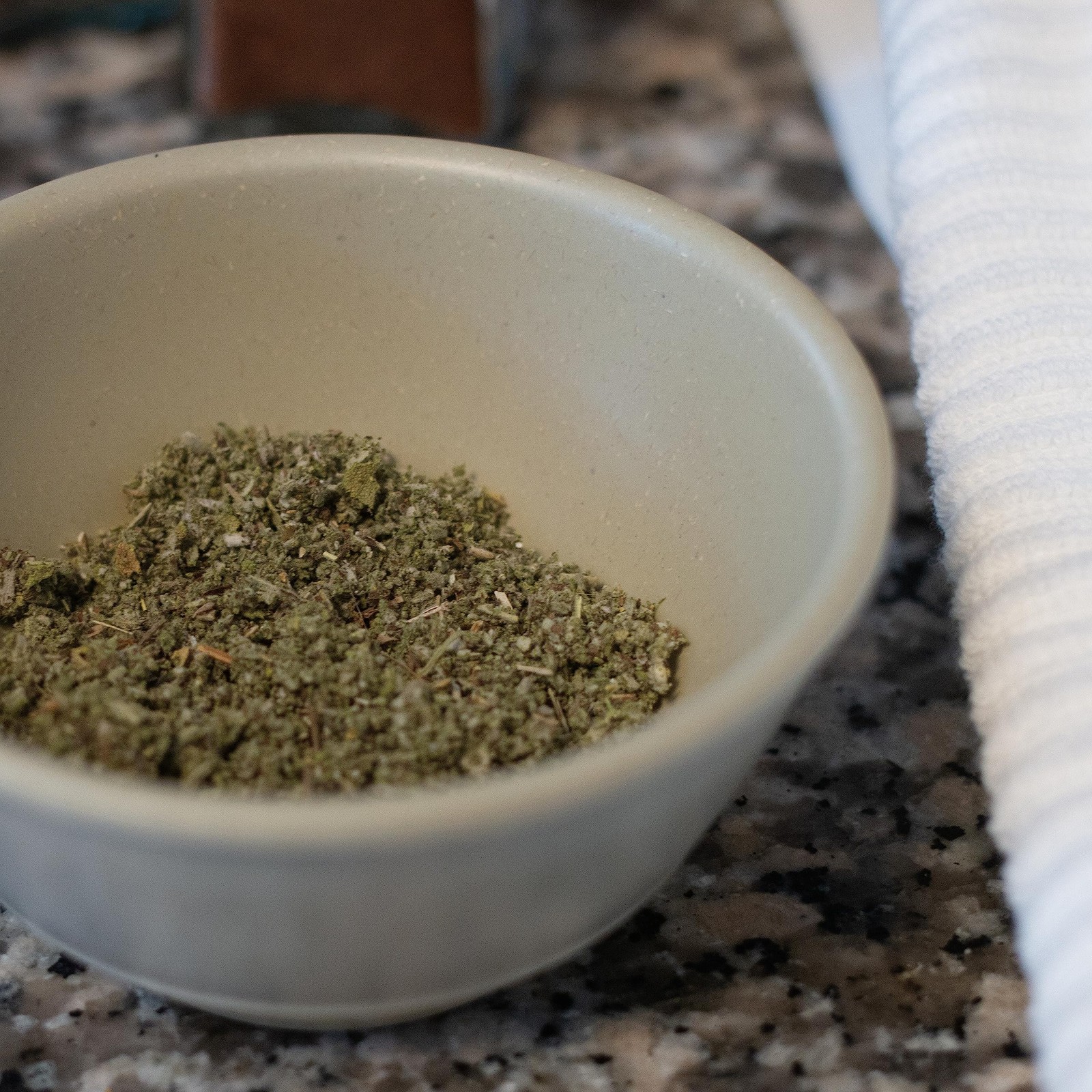 Rubbed Sage 1 lb Bulk – Salvia Officinalis Herb for Cooking & Seasoning