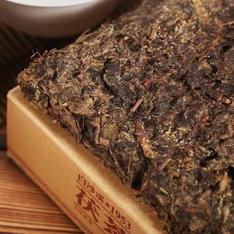 Baishaxi 1953 Fucha Anhua Dark Tea Golden Flowers Fu Brick Black Tea 338g