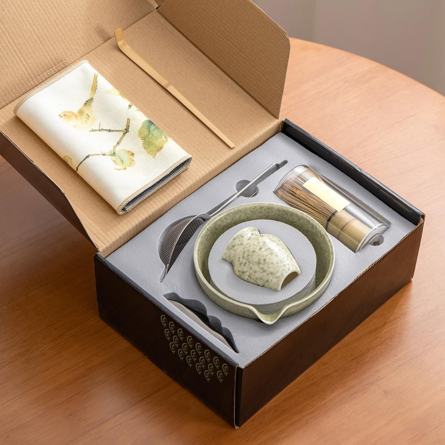 Matcha Whisk Set – 7PCS Matcha Kit ，Matcha Bowl with Spout, Bamboo Whisk