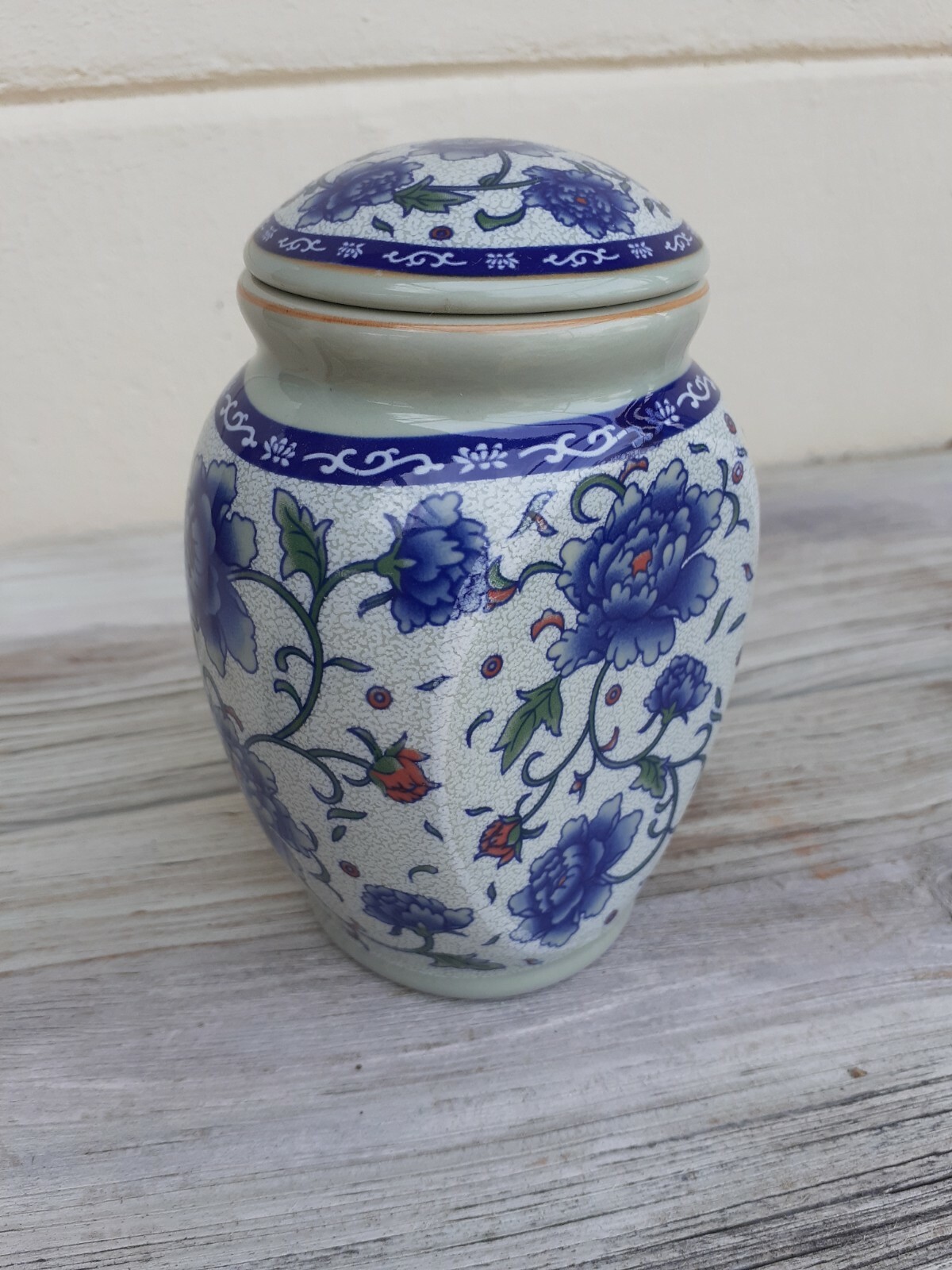 Tryeh Asian Loose Leaf Tea Canister NWOT