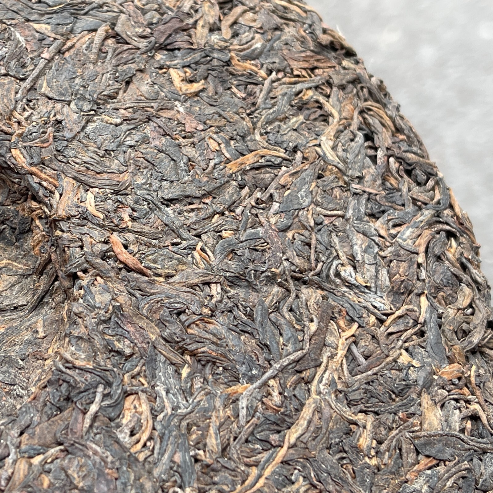 Hong Kong Warehouse Customized Tea,1999,福海青餅Fuhai Green Cake,357g,Raw