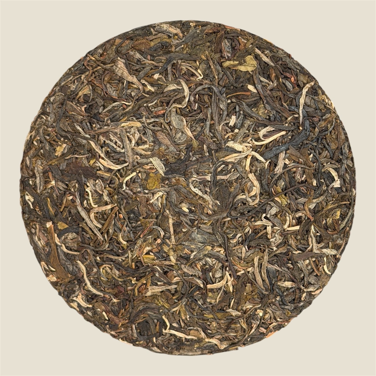 Golden Sip 2017 Banzhang Blue Peacock Shen Puerh Cake Menghai 12.5oz/357g