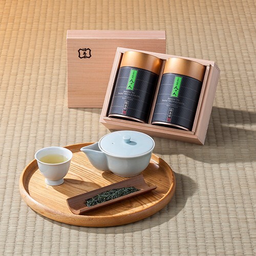 Japanese tea Gift set Green Tea 110g x 2 Can Hachi-ju-Hachi 800 / Box Uji Kyoto