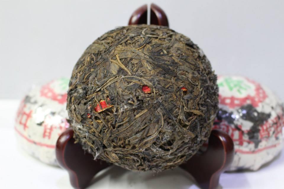 1990’s Guang Dong Red Ribbon Sheng Tuocha – 230g