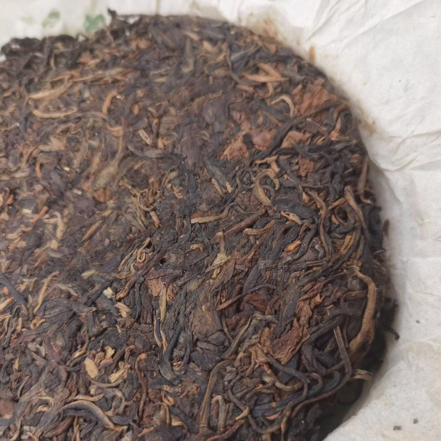 2005 Changtai Green Water Ghost 7542 Raw Pu-erh Tea Cake 380g