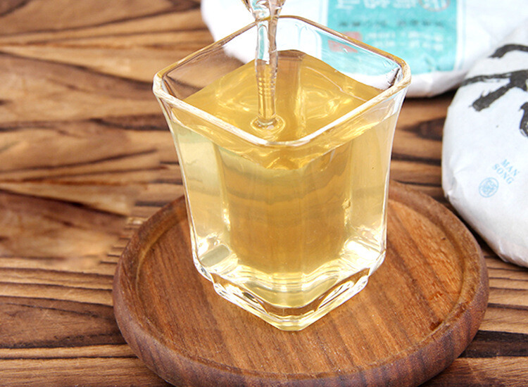 Premium Yunnan Raw Pu-erh Tea Mansong Old Tree Wangzi Mountain Natural 100g Cake