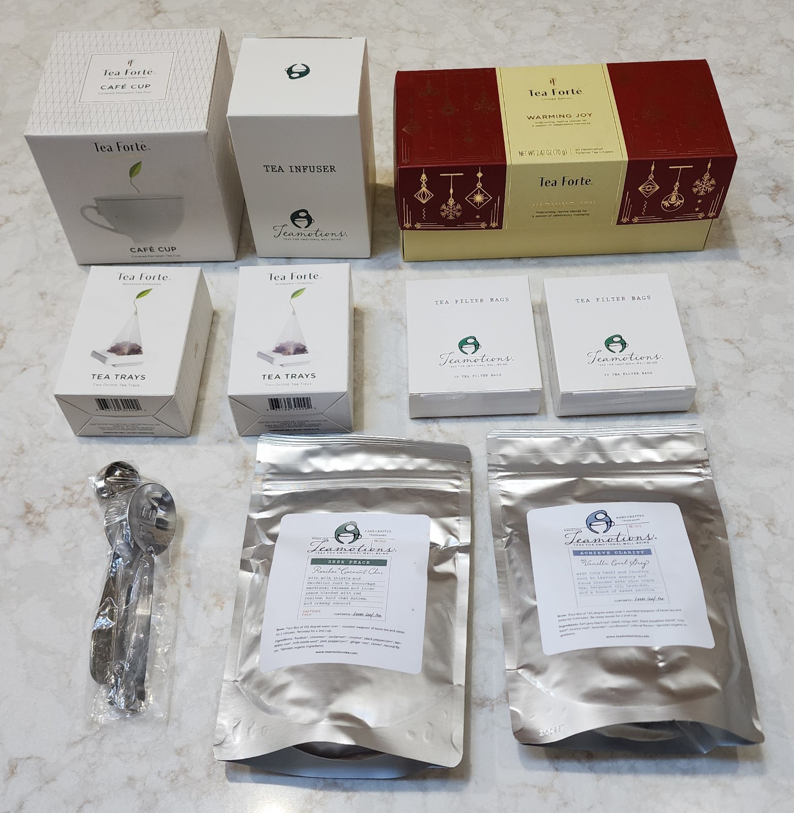 Tea Forte Gift Set 1 Cafe Cup 2 Tea Trays , Infuser, 60 Filter Bags, Warming Joy