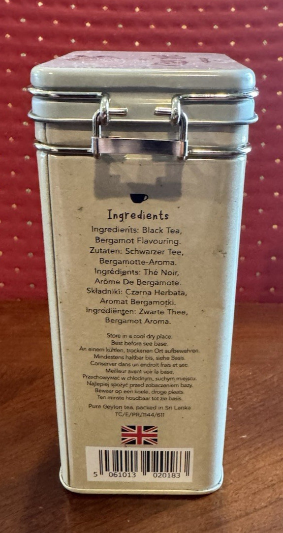 CHARBREW EARL GREY TEA WINNIE THE POOH COLLECTIBLE CANISTER ONLY