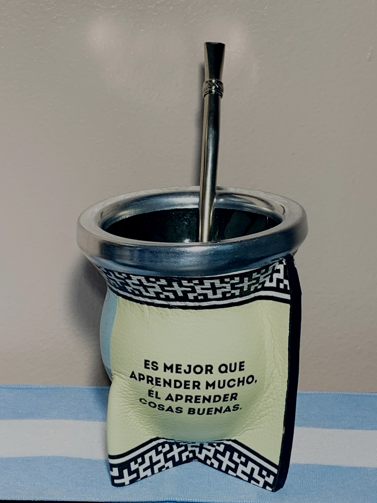 Mate cup yerba argentino With phrase + bombilla straw