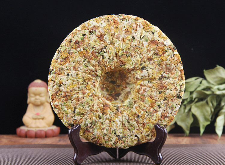 Yunnan Pu’er Tea Puer Flower Lincang Snowy Mountains Ancient Trees Raw Tea 357g