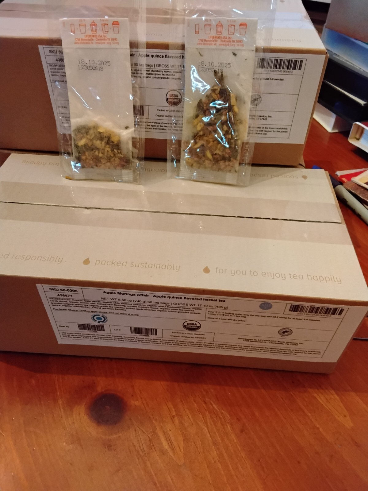 JUST T apple quince herbal tea bags