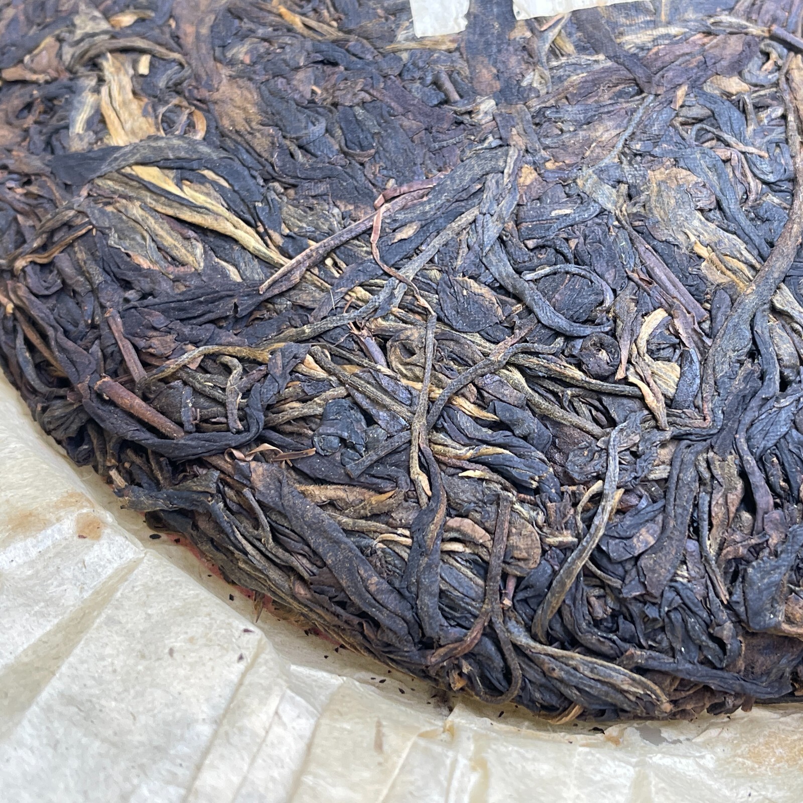 Hong Kong Warehouse Customized Tea,2005,黃大順Huang Dashun,357g,Raw