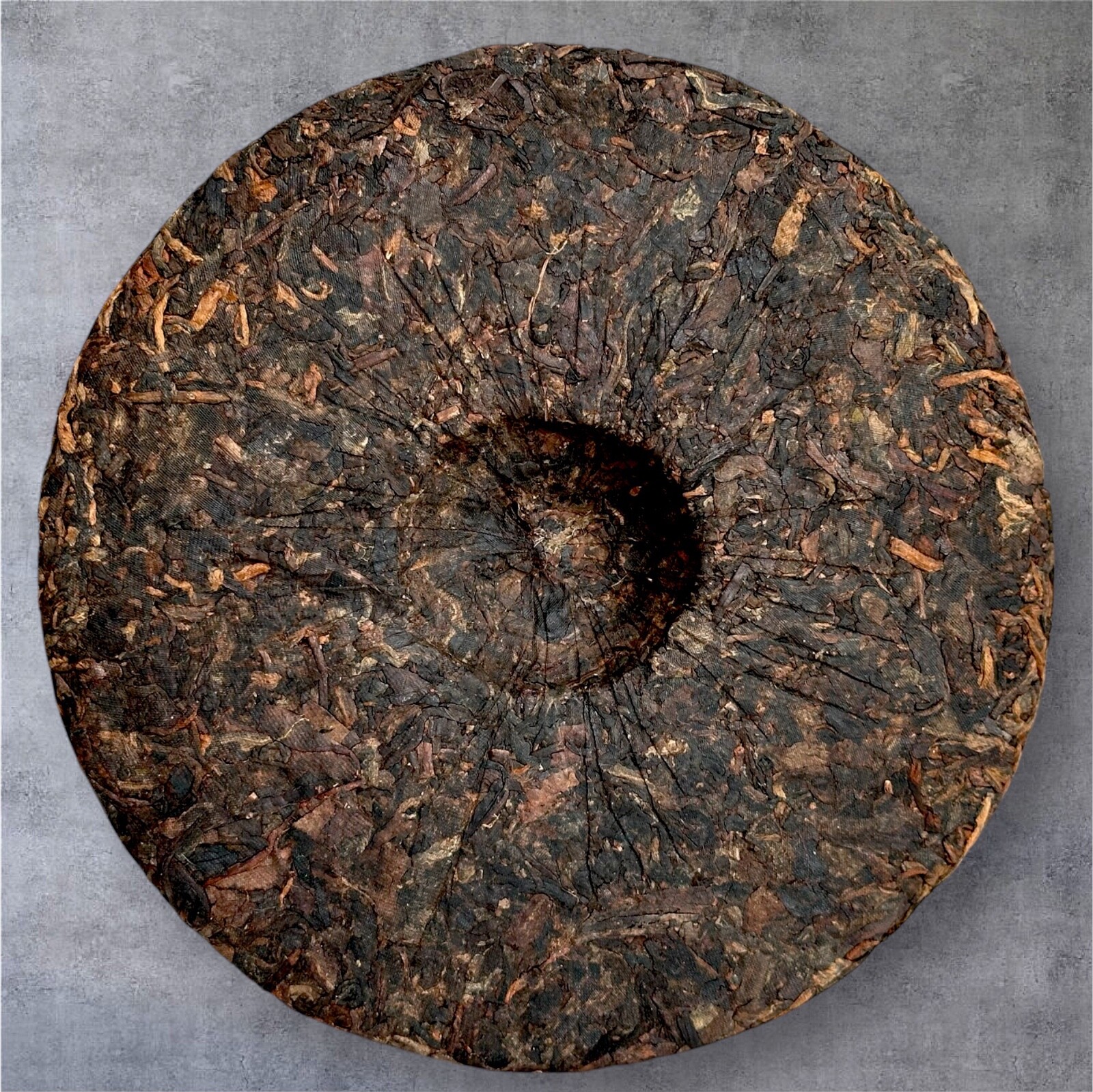 Golden Sip 2006 Shu Puer Brown Mountain Court Fermented Organic Tea Cake Puerh