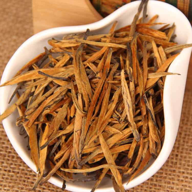 Supreme Yunnan Black Tea Fengqing Dian Hong Golden Buds Needle Dianhong 250g