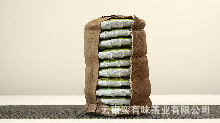 100g Yunnan Menghai Ripe Pu’er Tea Golden Needle White Lotus Ripe Cake Palace
