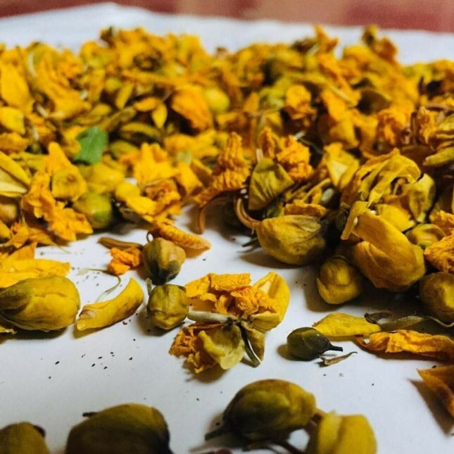 High Quality Organic Natural Sun dried Senna auriculata Ranawara mal Herbal Tea