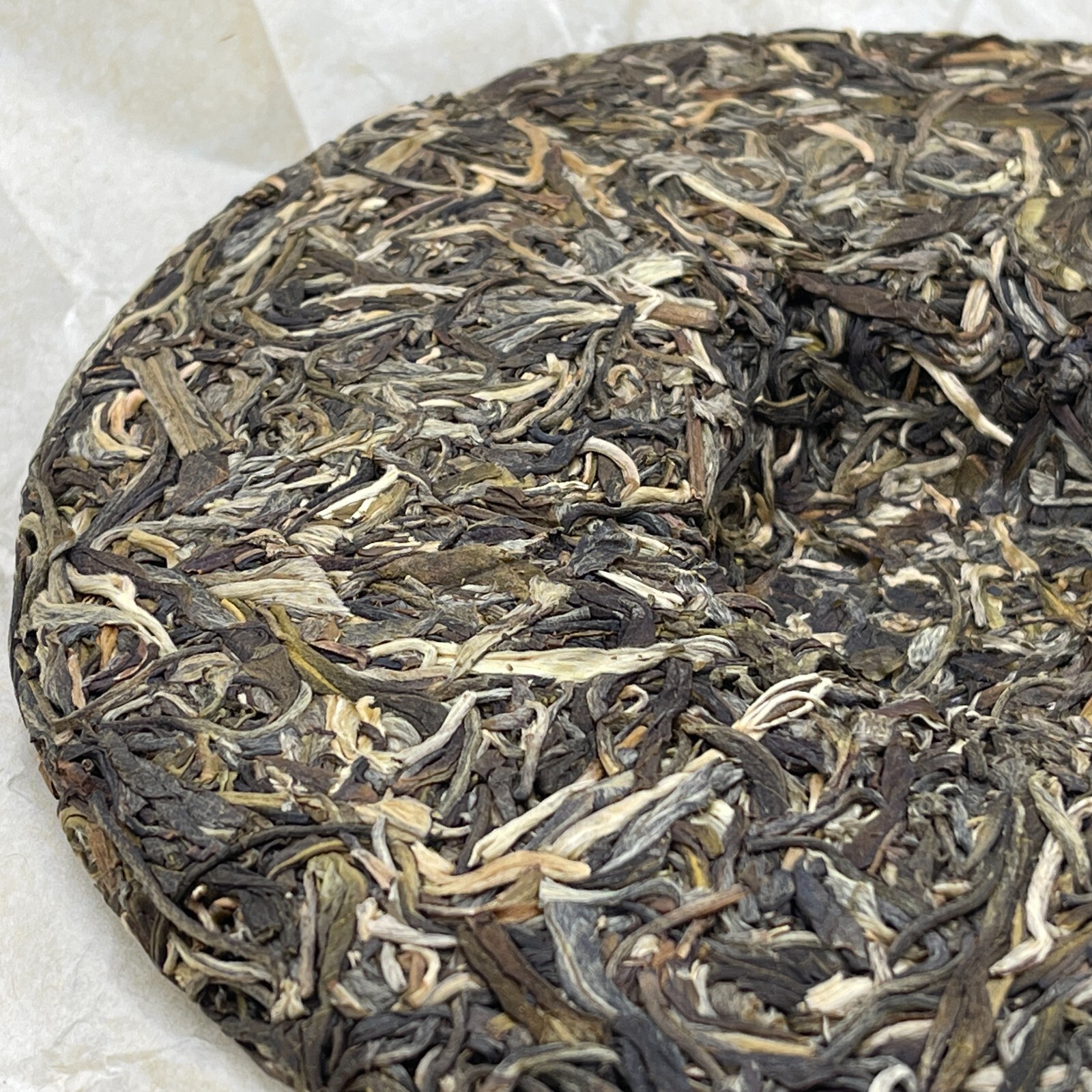 Pu-Erh tea,2021,SHENG JIA YUAN,易武正山 Yiwu Zhengshan,357g,Raw