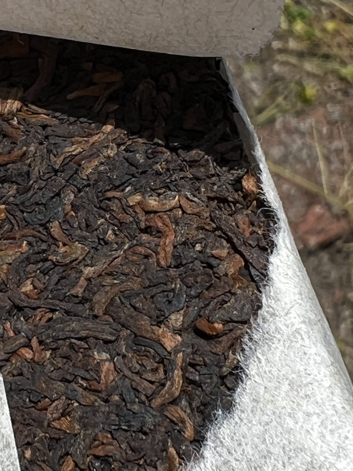 233g Chinese Pu’er Tea Brick 云南普洱茶砖 云普天下 傣家皇印 Old Stock