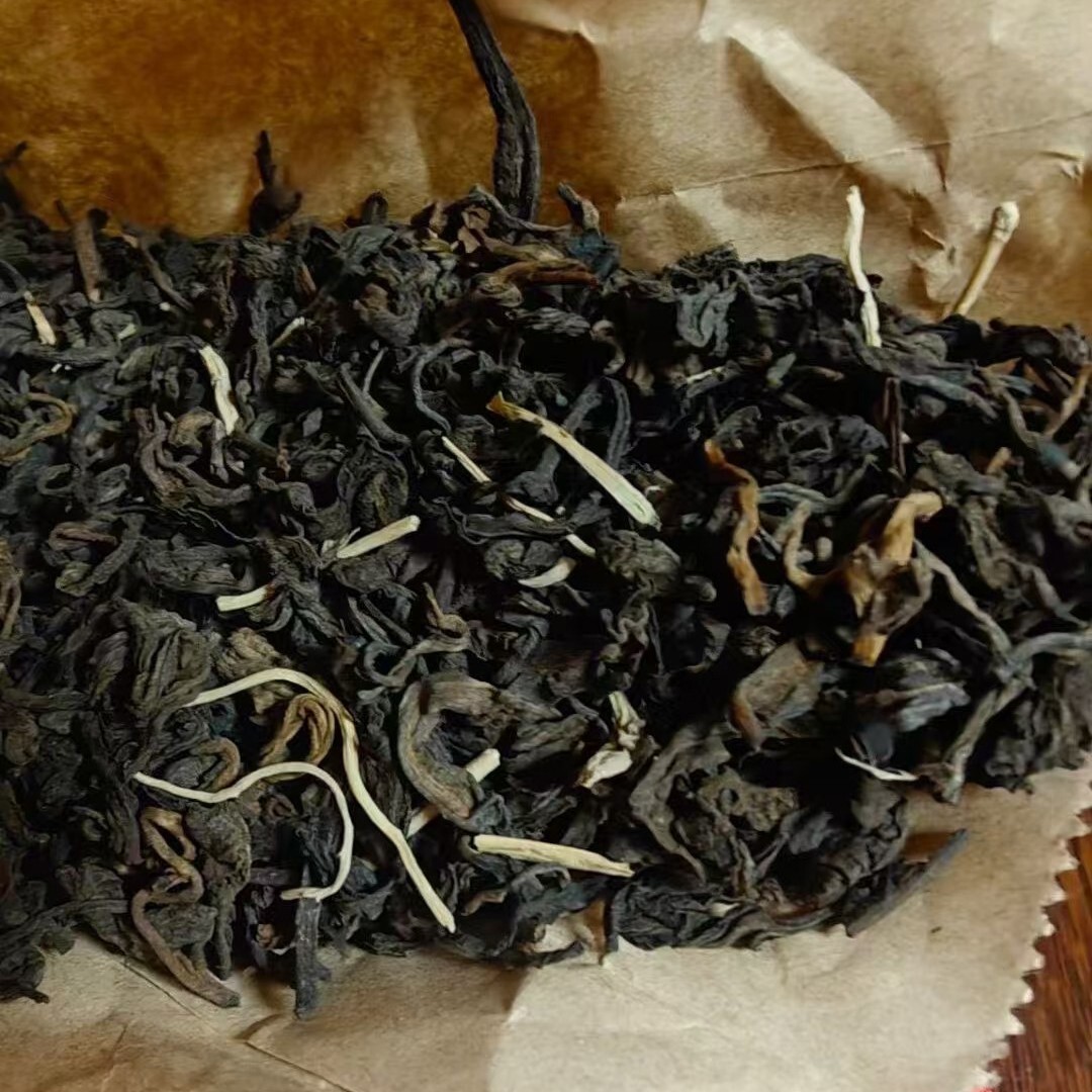 Pu-Erh tea,1990s,人蔘磚,200g,Cooked