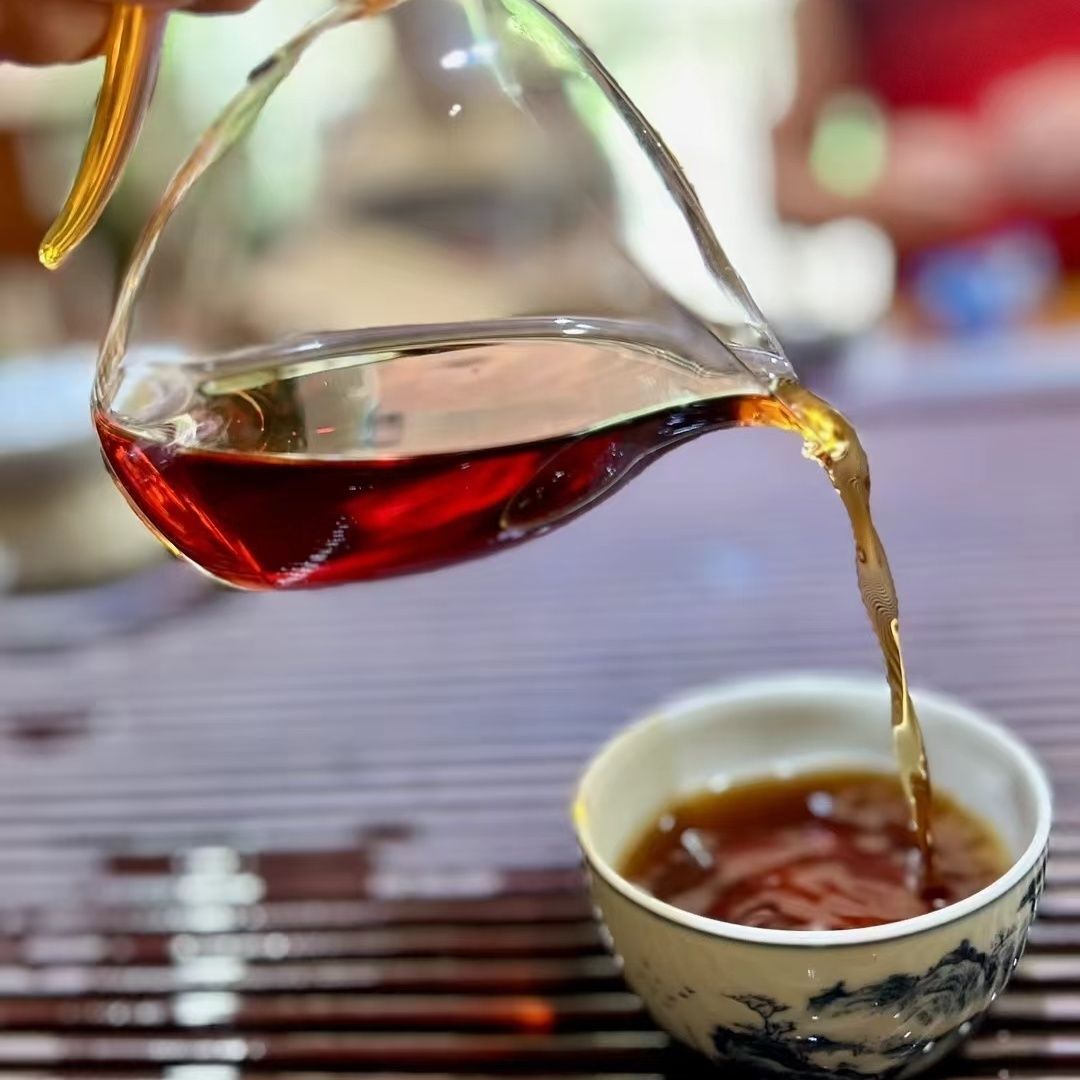 1988 Yunnan Aged Pu-erh Tea Loose Leaf Panda Pu’er Ripe Puerh Cooked Tea 300g
