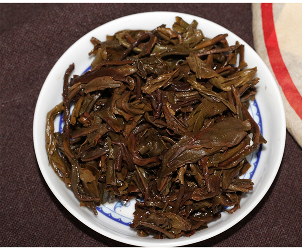 2003 CNNP Zhong Cha Yunnan Chi Tse Beeng Cha Puer Pu’er Puerh Raw Cake Tea 357g