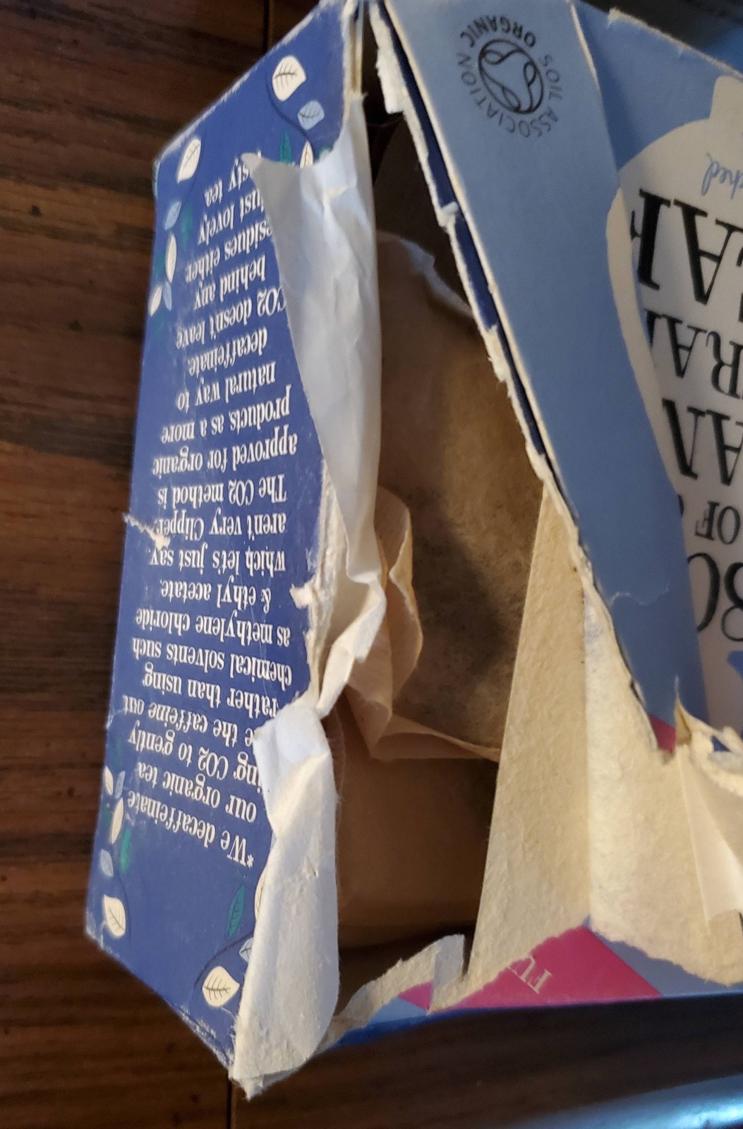 READ DESCRIPTION! LOT of Clipper Organic Fairtrade Everyday Decaf Tea (230 Bags)