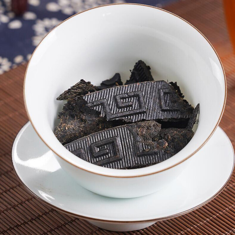 Dragon Phenix Big Red Robe Tea Aged Wuyi Mountains Da Hong Pao Black Tea Cake
