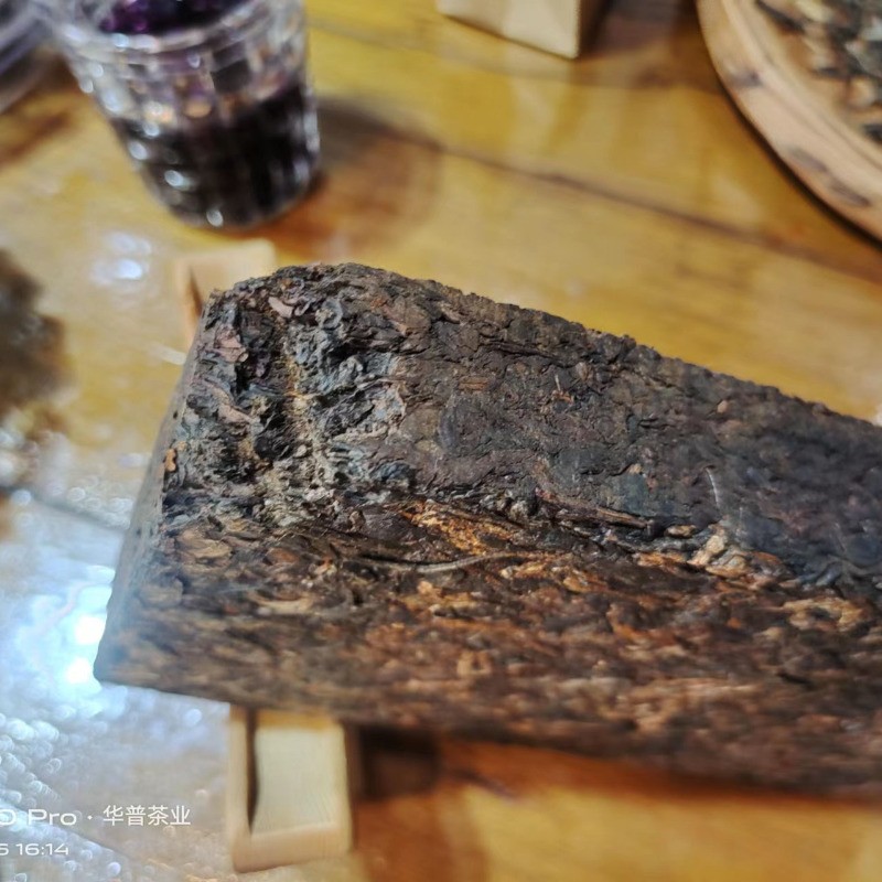 1kg Yunnan Menghai Old Ban Zhang Iceland Mansong Pu’er Tea Ripe Tea Brick