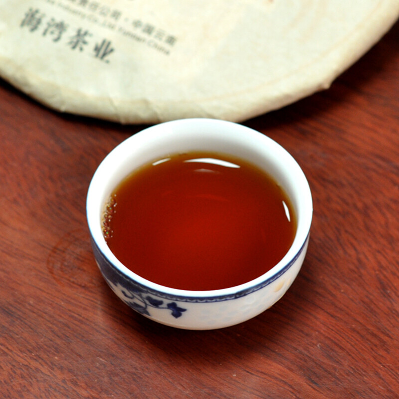 Yi Dai Zong Shi * 2021 Haiwan Old Comrade Premium Ripe Pu’er Shu Puer Tea 357g