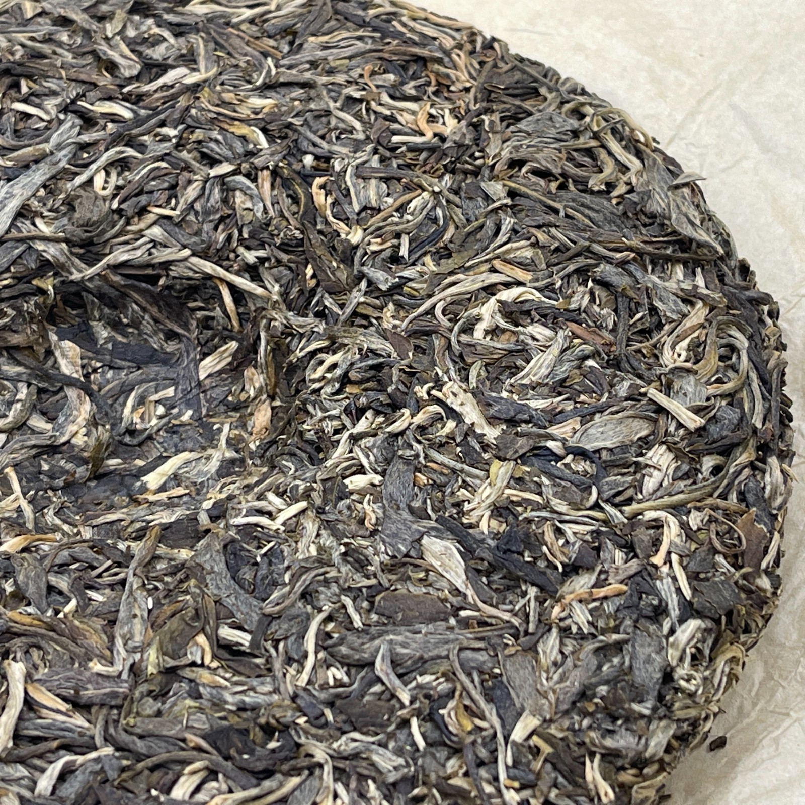 Pu-Erh tea 2021 SHENG JIA YUAN Eighteen Villages of Mengku – Nasai 357g Raw