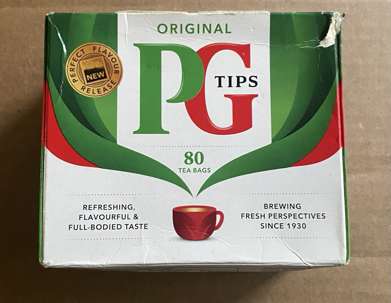 PG TIPS TEA BAG (80 Bags) Expiration 12/2025)