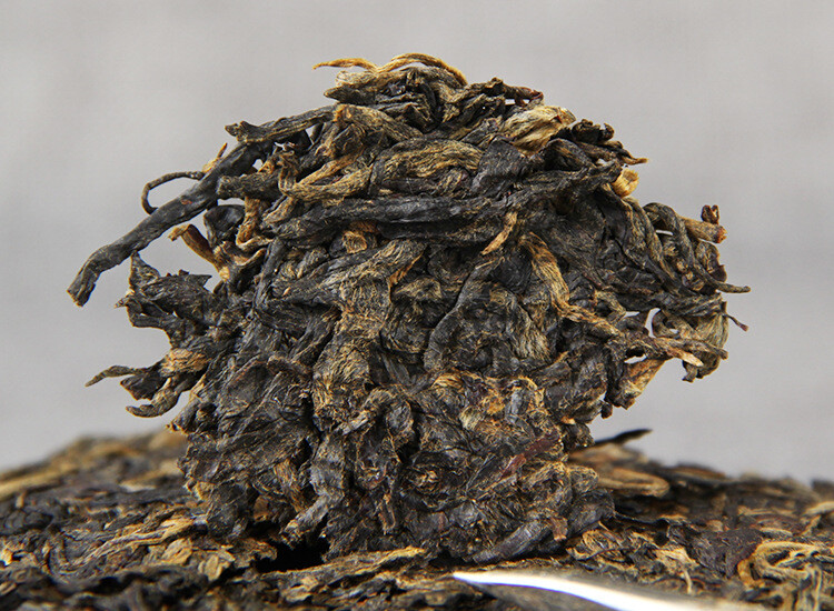 Yunnan Dian Hong Wild Ancient Tree Tea Little Sweet DianHong Black Tea Fragrant