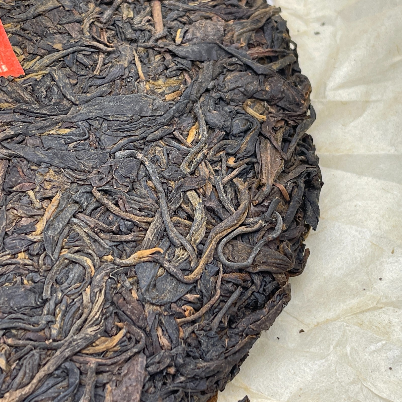 Pu-Erh tea,2002,Yunnan Gaoligong Mountain Wild Cake Tea,357g,Raw