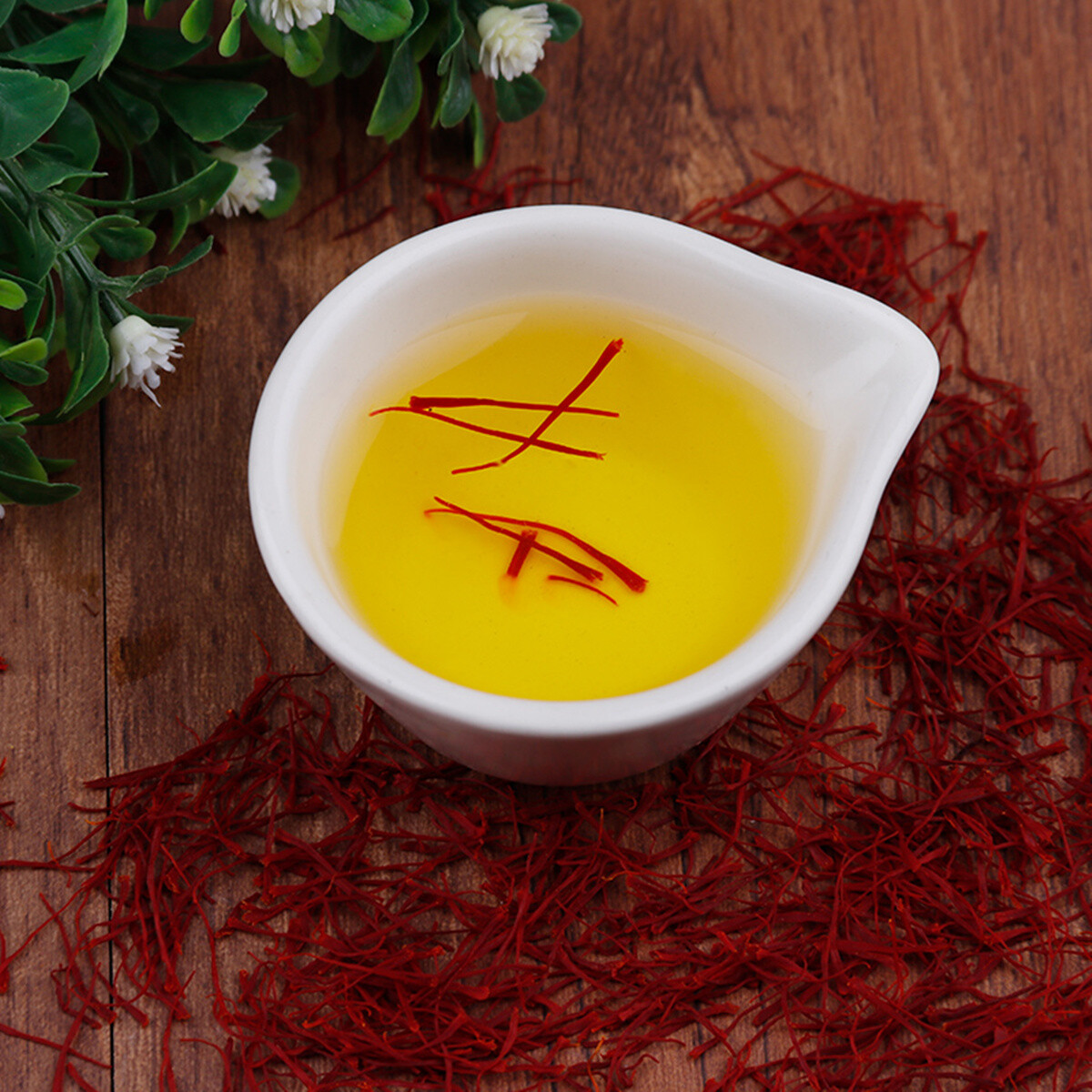 Pure Organic Saffron Tea – 1g (Premium Grade) – 100% Natural Crocus Stigma Tea