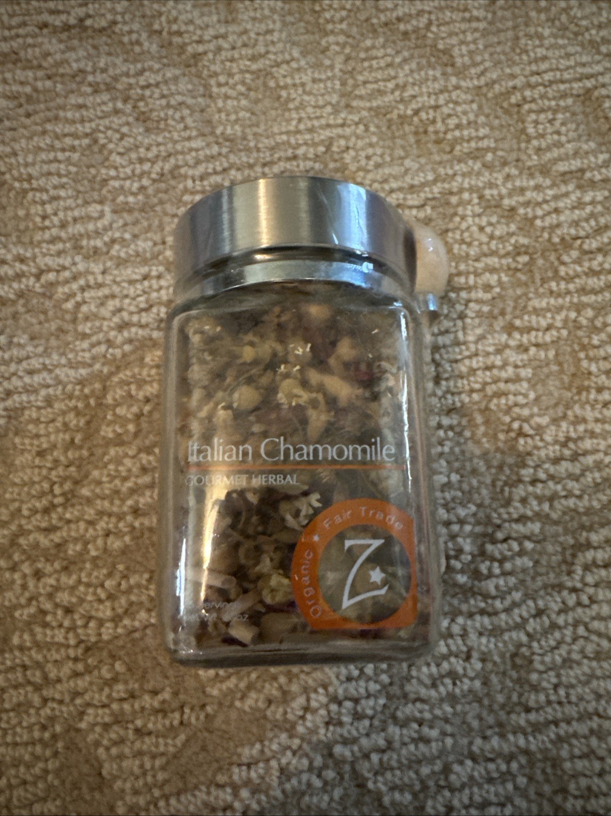Zhena’s Gypsy Italian Chamomile Loose Tea Gift Glass Jar With Wood Spoon