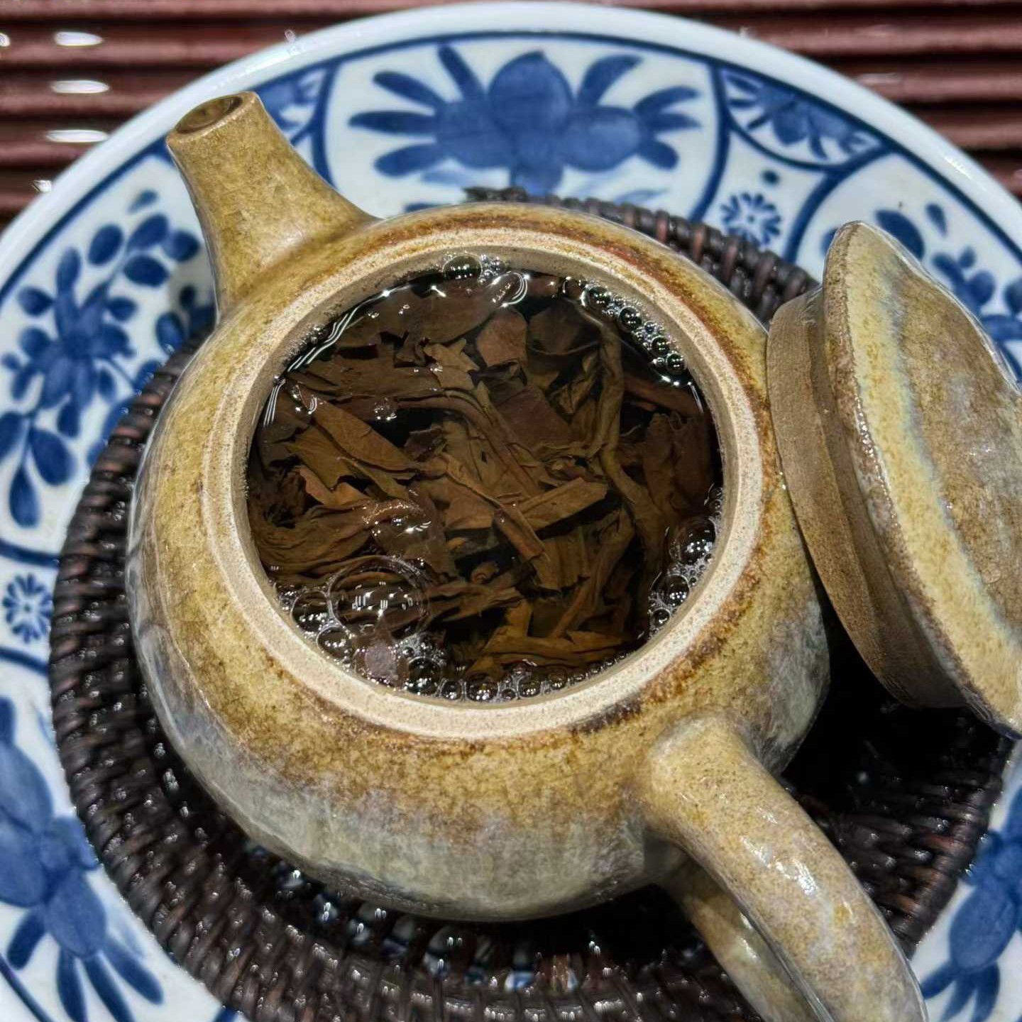 2002 Vintage Liming Yellow Mark Raw Puerh Tea Cake 357g