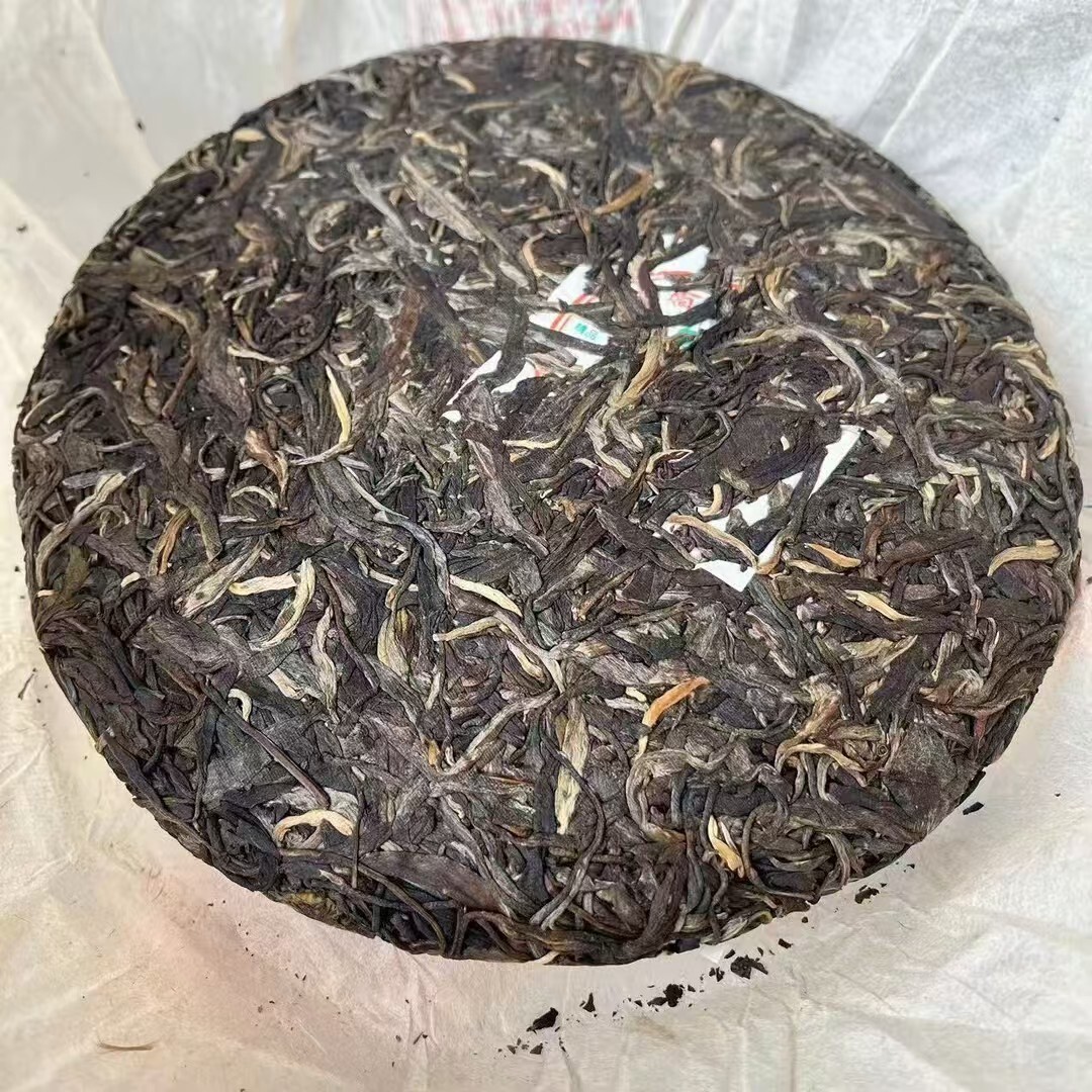興海茶廠,古樹班章王,2006y,普洱茶,生茶,357g