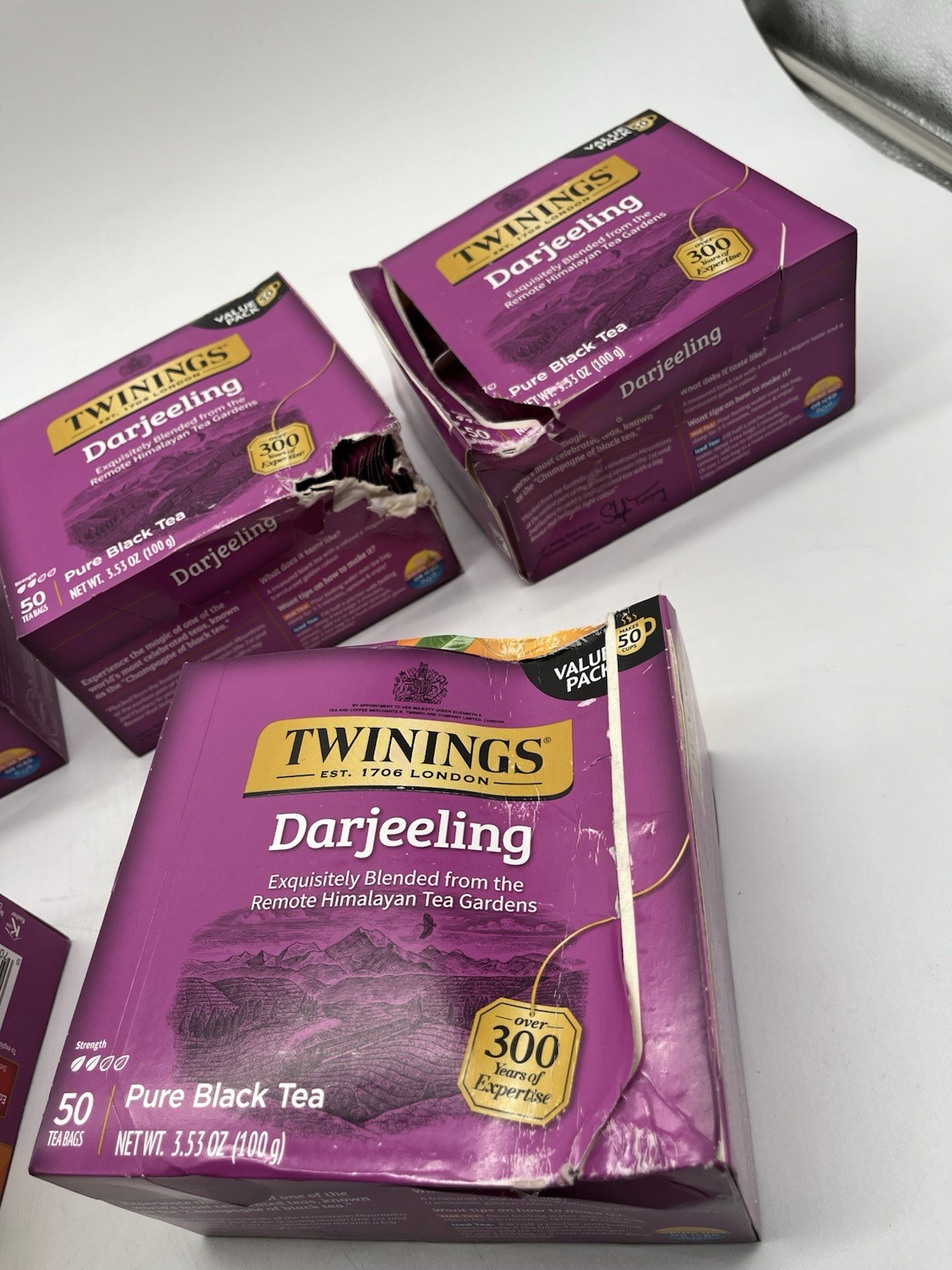 Twinings Darjeeling Tea 250 Bags 5x50ct Box Damage