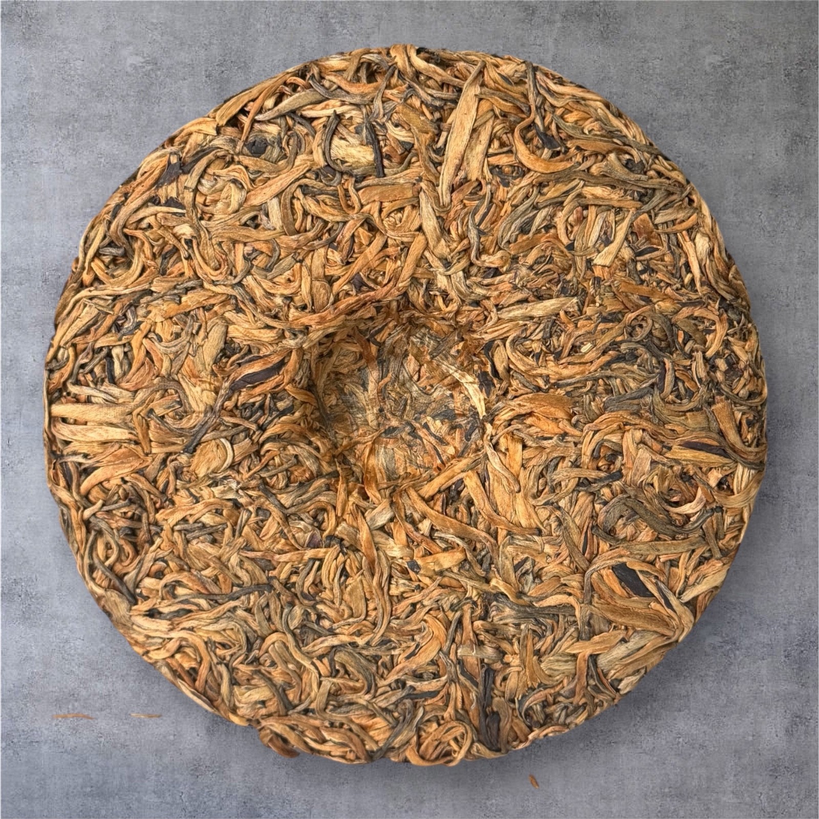 Golden Sip 2023 Dian Hong Jin Ya Red Tea 357g Yunnan Golden Bud